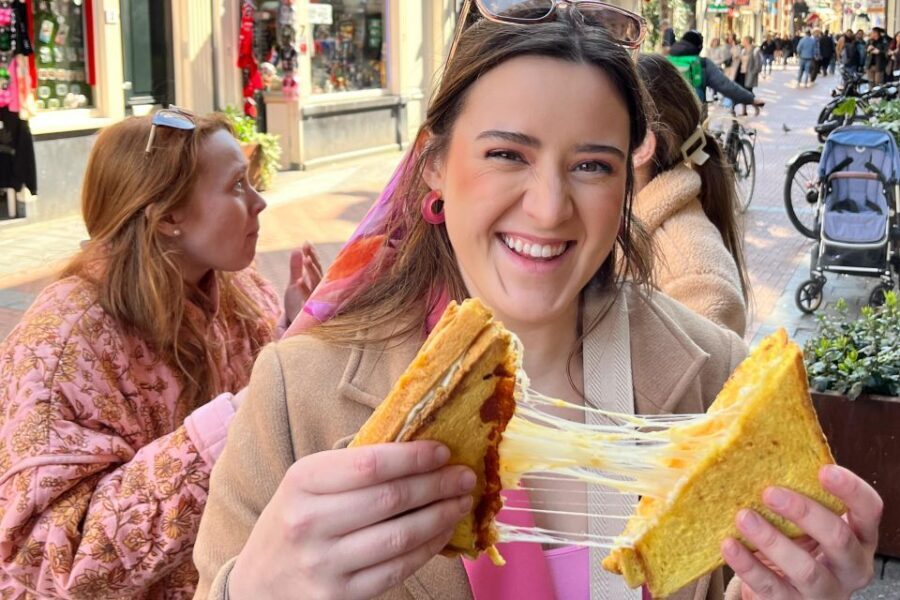 Amsterdam: Food and Culture Walking Tour with Tastings - Jordaan neighborhood bites: a softer side of Amsterdam