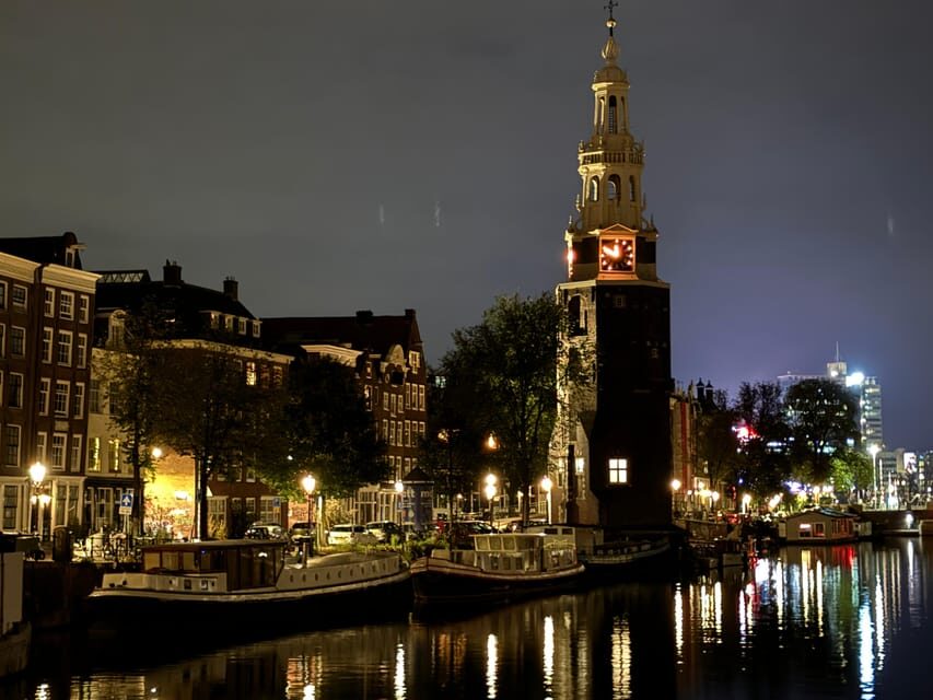 Amsterdam: Ghost Walking Tour and Dark History - A 2-hour Amsterdam ghost walk with a clear story arc