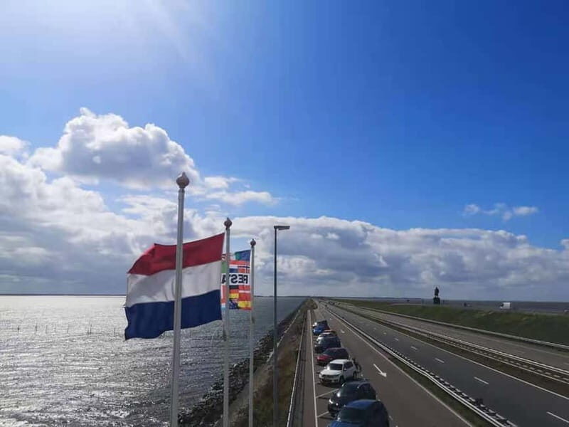 Amsterdam: Giethoorn, Afsluitdijk and Zaanse Schans Day Trip - Practical planning tips that make the day easier
