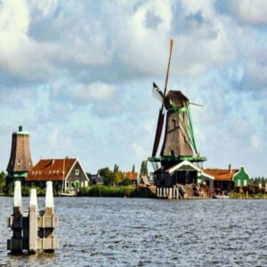 Amsterdam: Giethoorn and Zaanse Schans Windmills Day Tour - The day’s rhythm: an early start and a full 10-hour plan
