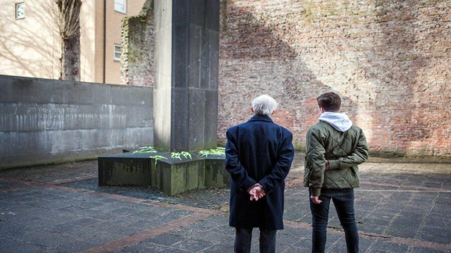 Amsterdam: Guided Anne Frank Small-Group Walking Tour - Key things I’d circle before you book