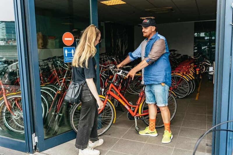 Amsterdam: Guided Bike Tour City Centre in EN/DE/FR/ES - Vondelpark break: reset in the largest park in the Netherlands