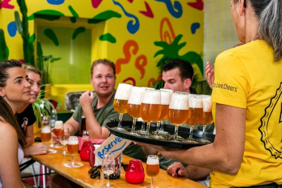 Amsterdam: Guided Craft Beer Brewery Bus Tour with Tastings - The Guide Experience: The Yellow Shirt Factor