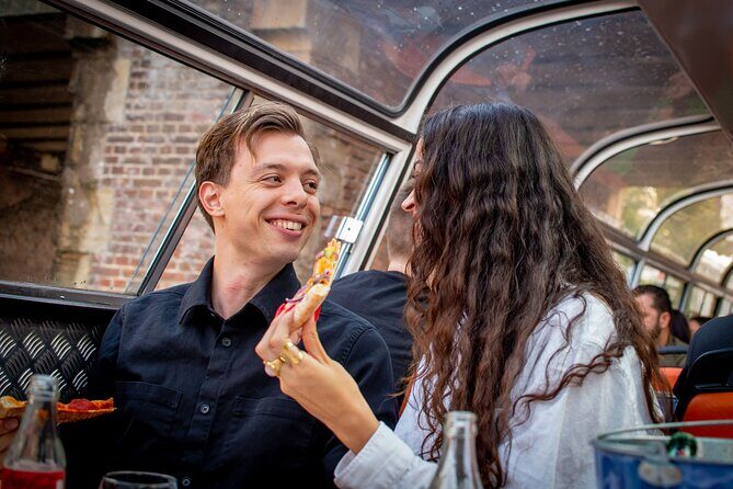 Amsterdam Guided Cruise with New York Pizza, Drinks and Ice Cream - Why This Amsterdam Pizza Canal Cruise Works on a First Night