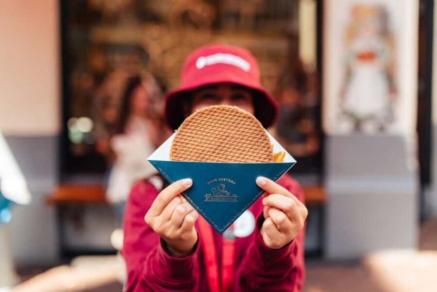 Amsterdam: Guided Cultural Food Tour in German or English - How the route works: Dam Square to Begijnhof on foot