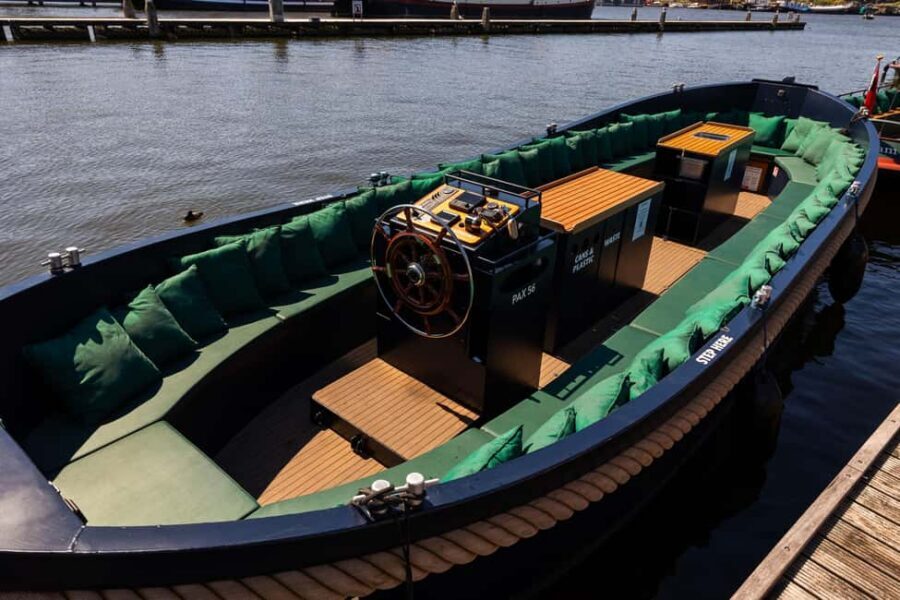 Amsterdam: Guided Open Boat Canal Cruise Including Drink - Comfort and weather: open deck, but not miserable