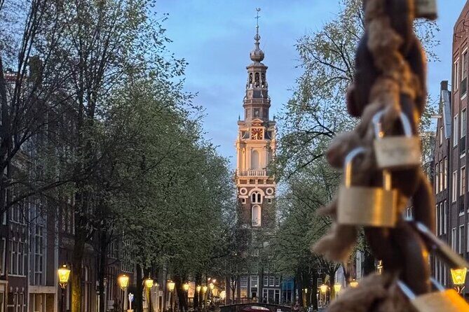 Amsterdam: Haunted History and Ghost Walking Tour - Where to meet at Hotel Krasnopolsky (behind the Dam Square monument)
