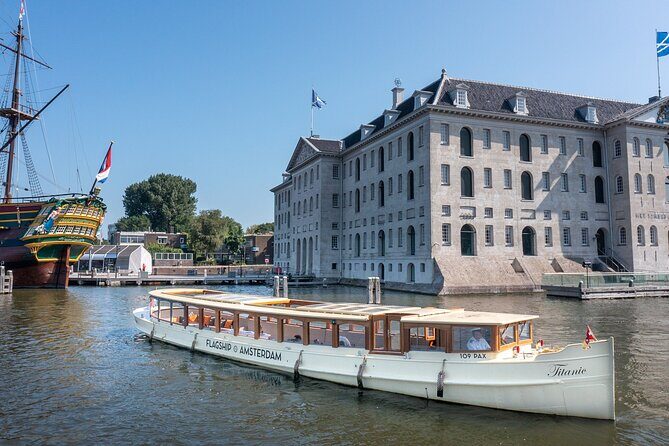 Amsterdam Historic Tour On Classic Saloon Boat - Grachtengordel and the Canal-Ring Plan You’ll Actually Remember