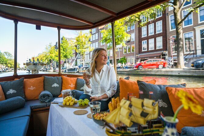 Amsterdam Historic Tour On Classic Saloon Boat - Dutch National Opera and Stopera: A Modern Twist in a Historic Scene