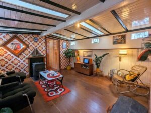 Amsterdam: Houseboat Museum Entry Ticket - From Freight Barge to Home: The 1914-to-1967 Story