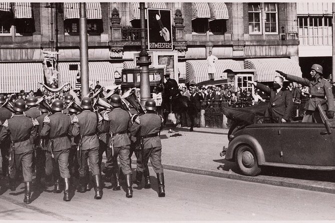Amsterdam in World War II Tour - A quick reality check: weather and comfort