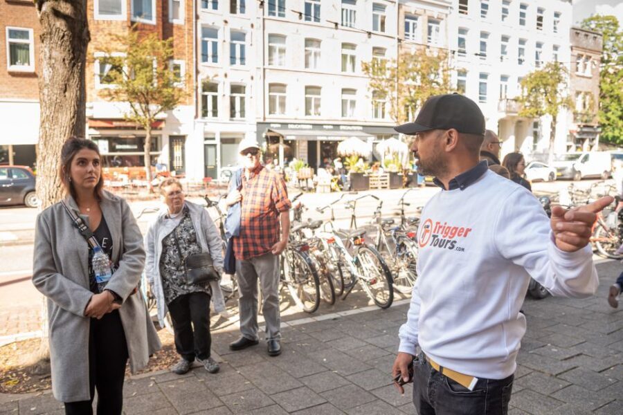 Amsterdam: Jewish Quarter and History Guided Tour - Portuguese Synagogue and the Jewish Historical Museum: How Community Life Shows Up in Stone