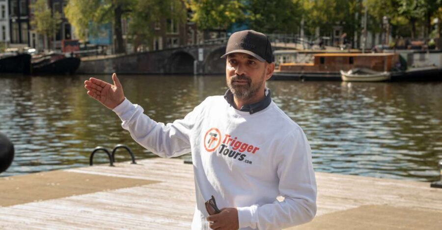 Amsterdam: Jewish Quarter and History Guided Tour - From the Amstel River to Nazi-Occupied Netherlands: Getting the Timeline Right
