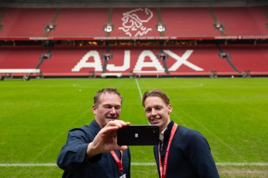 Amsterdam: Johan Cruijff ArenA Tour with Optional Guide - Photo spots and stadium views you can actually use