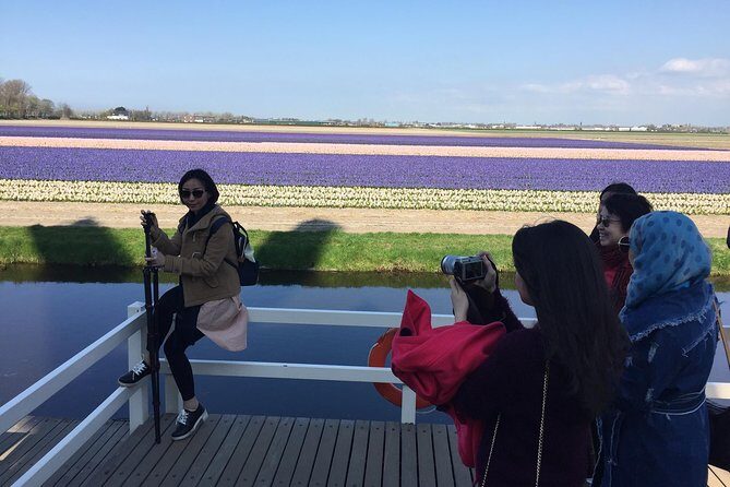 Amsterdam: Keukenhof Tulip Gardens and Giethoorn with Boat Tour - FAQ