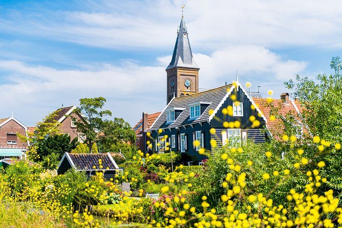 Amsterdam: Keukenhof, Zaanse Schans & Volendam Tour - Keukenhof Gardens: Fast-Track Entry and How to Enjoy 80+ Acres