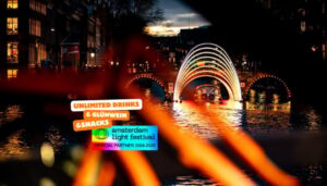 Amsterdam: Light Festival Cruise With Drinks & Snacks - Finding the meeting point near Amsterdam Central Station (and the orange crew)