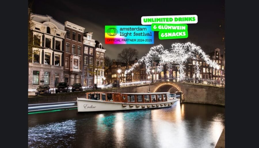 Amsterdam: Light Festival Heated Cruise w/ Drinks & Snacks - Why the Amsterdam Light Festival looks better from the canals