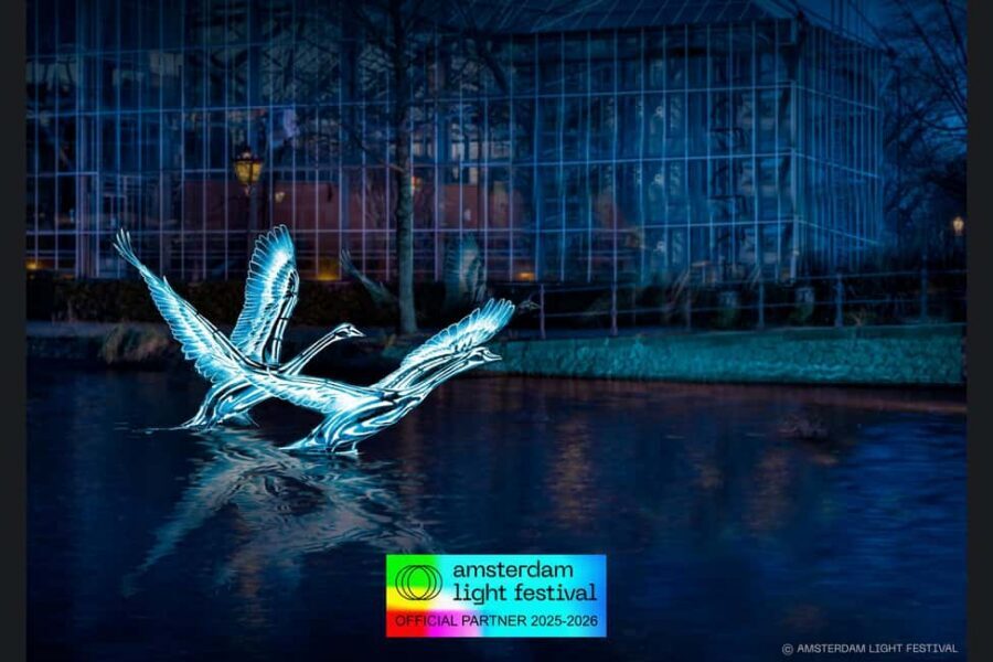 Amsterdam: Light Festival Heated Cruise with Drinks & Snacks - Key things I’d mark on your mental map