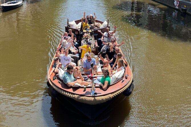 Amsterdam Luxury Boutique Boat tour with Unlimited Beer and Wine - The Red Light District from the water: easier, calmer, and more informative