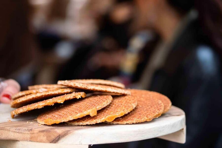 Amsterdam: Luxury Cruise Unlimited Cocktails & Snacks Option - Book It or Pass: Making the Call for Your Amsterdam Trip