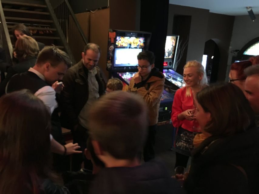 Amsterdam: Magic Show - Rozengracht 117: your simple starting point in Amsterdam