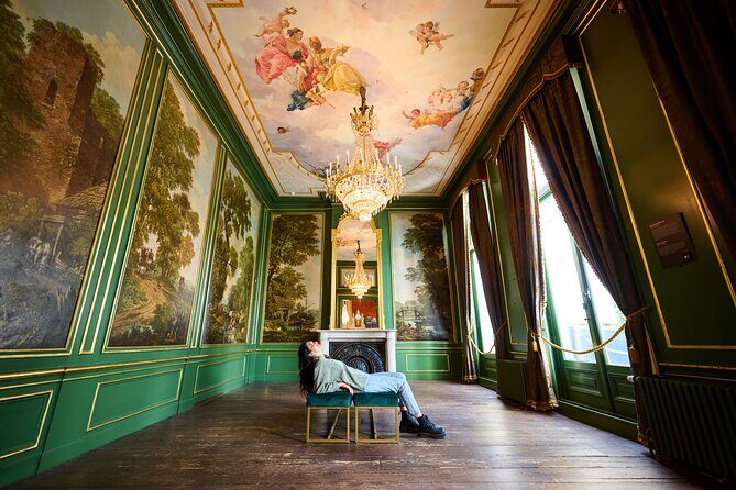 Amsterdam Museum of the Canals Admission Ticket with Audiotour - Your Audiotour Experience: English, Easy Flow, and a Clear Theme
