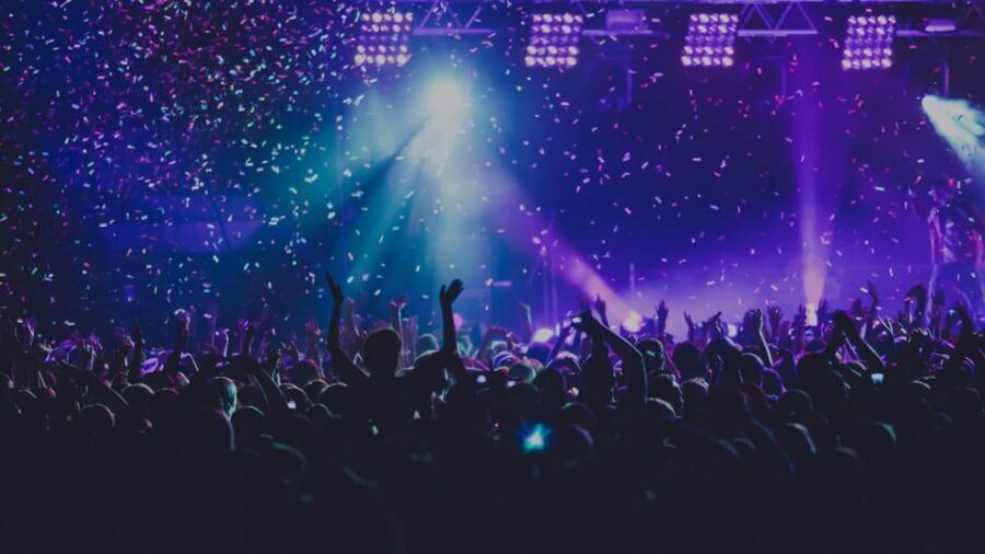 Amsterdam: Nightlife Scene 1, 2, or 3-7 Day Ticket - Special ticket extras: arcade time, ping-pong deals, and comedy stops