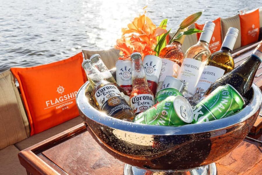 Amsterdam: Open Boat Cruise option Unlimited Drinks & Bite - Key highlights