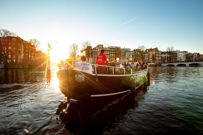 Amsterdam Open Boat Cruise with Live Guide and Two Drinks - Finding the Start at Amstel 51F and Getting Your Bearings Fast