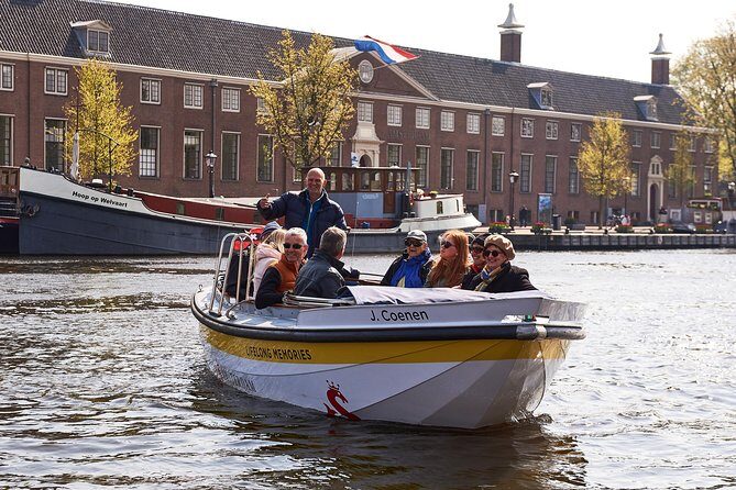 Amsterdam Open Boat Tour with Local Guide - How the captain turns the boat into a real guide (not just a ride)