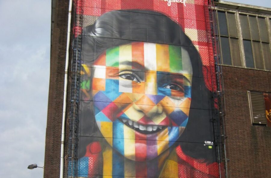 Amsterdam: Private Anne Frank and Jewish Quarter Tour - The Auschwitz Monument and Holocaust Names: why these stops matter