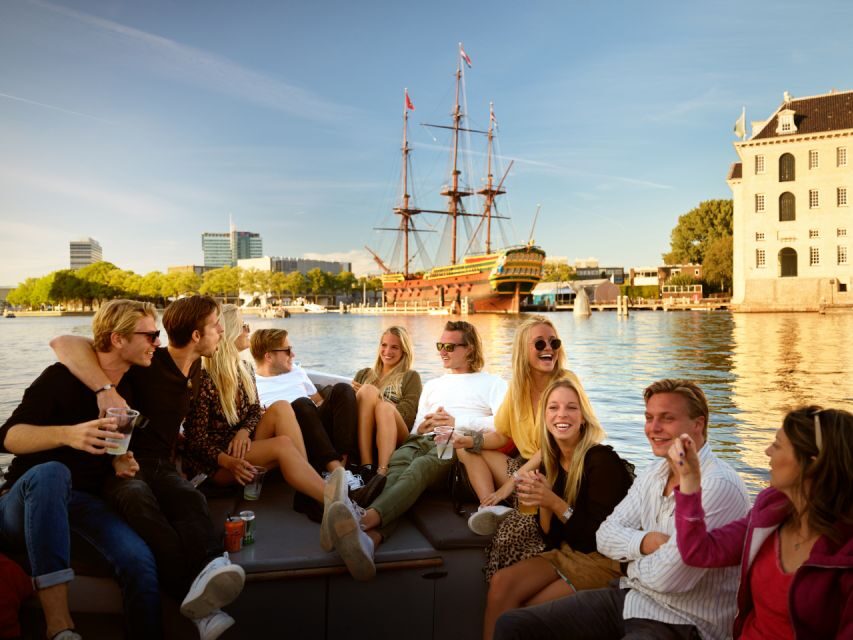 Amsterdam: Private Cruise with Drinks & Optional Snacks - Weather, clothing, and comfort: the stuff that decides your mood