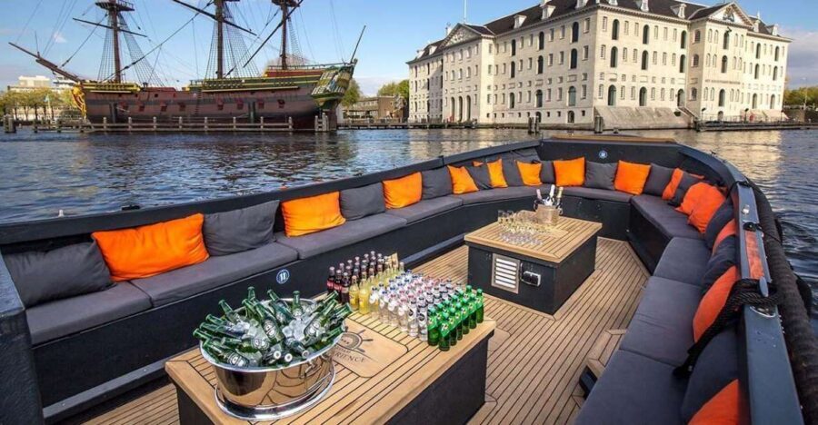 Amsterdam: Private Cruise with Drinks & Optional Snacks - What the skipper guide actually adds