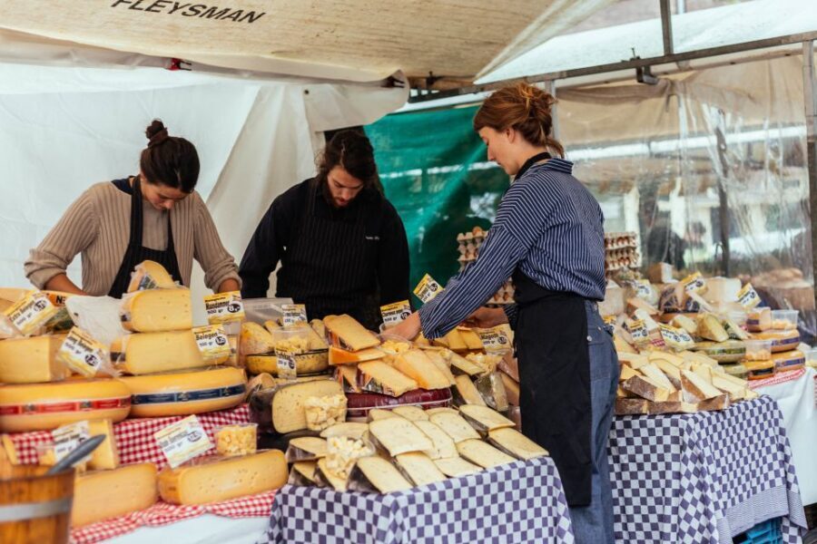 Amsterdam: Private Food Tour with a Local - A food tour that feels local, not scripted