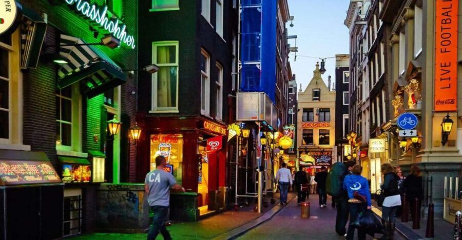 Amsterdam: Private Red Light District and Food Tour - What You’re Really Getting from This Amsterdam Private Tour