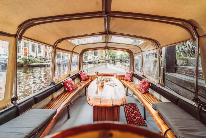 Amsterdam: Private Romantic Canal Cruise w. Prosecco/Snacks - Prosecco, Dutch snacks, and the blanket comfort you’ll actually use