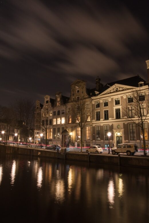 Amsterdam Private Welcome Tour with a Local Guide - Food, shopping, and getting around: the advice you’ll use for the rest of the trip