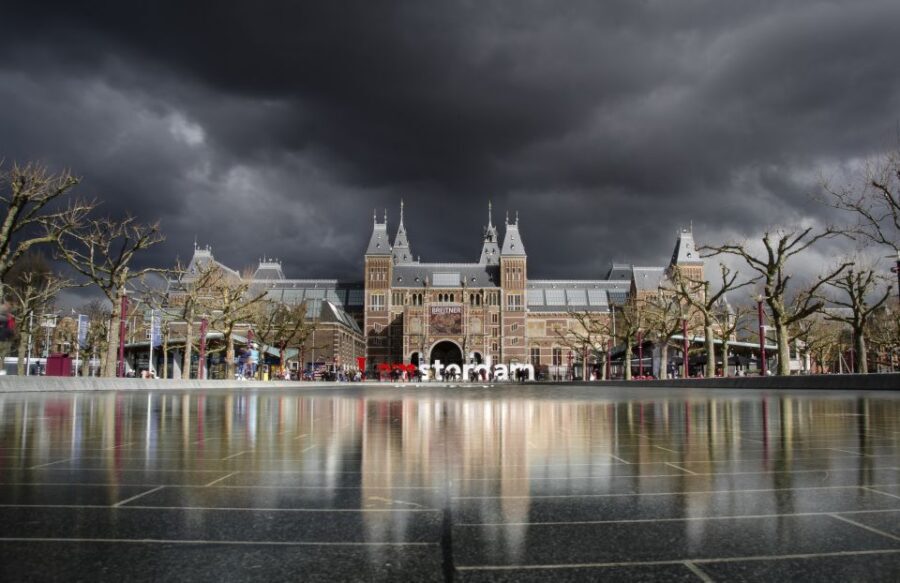 Amsterdam Private Welcome Tour with a Local Guide - A quick reality check on comfort and pace