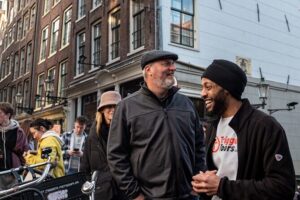 Amsterdam: Red Light District guided tour (TOP RATED) - Guide style: what makes the experience feel comfortable
