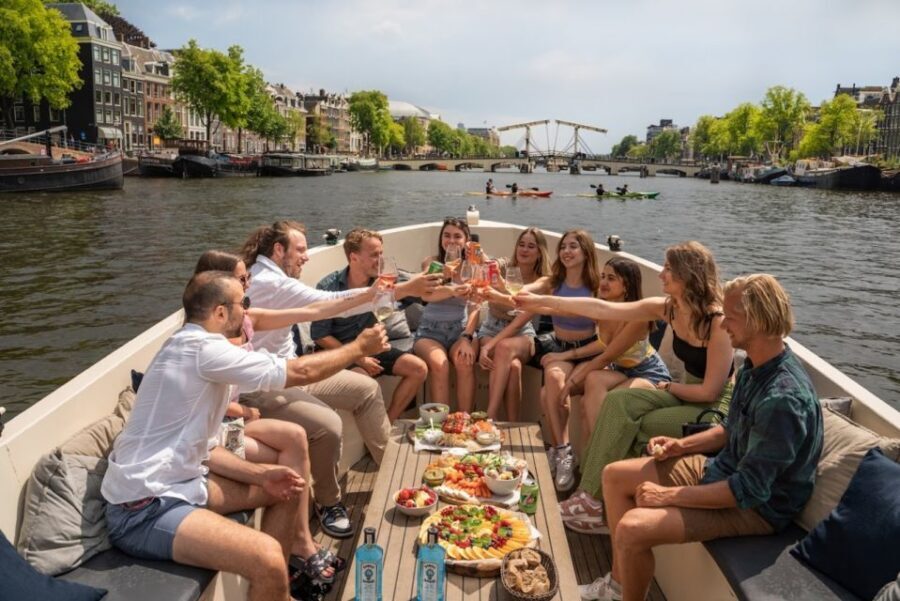 Amsterdam: Red-Light District Pub Crawl and Booze Boat Tour - Quick reality check on timing