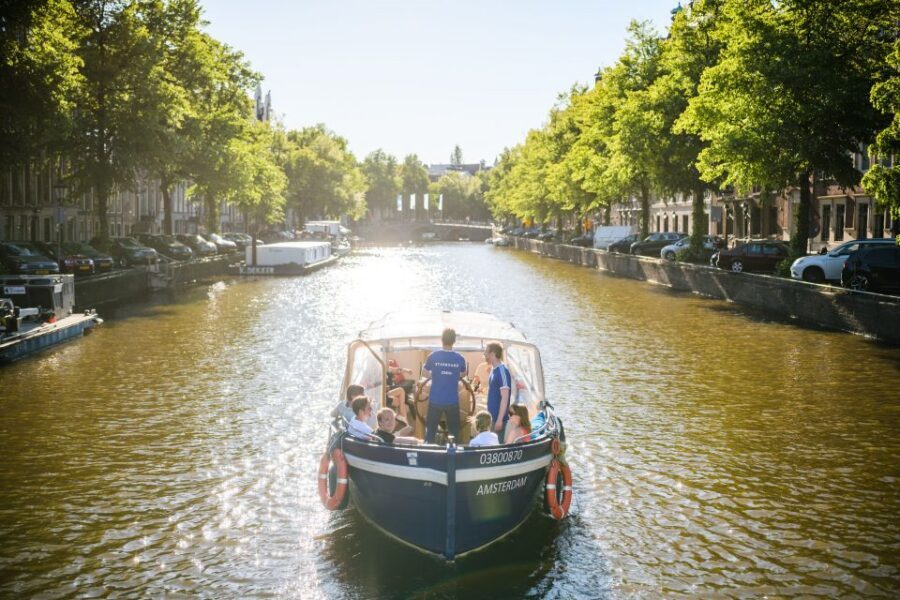 Amsterdam: Red-Light District Pub Crawl and Booze Boat Tour - Practical tips: how to get the best night