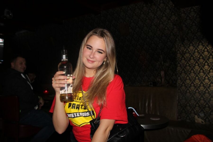 Amsterdam: Red-Light District Pub Crawl and Booze Boat Tour - Who should book this?