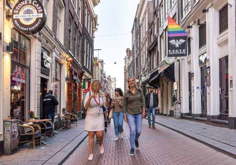 Amsterdam: Red Light Tour Exclusive + Peep Show - Borstplaat in brons and the Bulldog: where policy shows up in business
