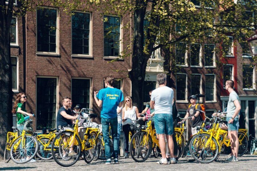 Amsterdam: Relaxed City Highlights Guided Bike Tour - Why a relaxed Amsterdam bike highlights tour works so well