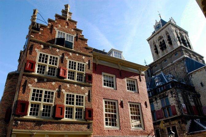 Amsterdam: Rotterdam, Delft and The Hague Private Tour - The Hague’s Binnenhof and Peace Palace vibe in about an hour