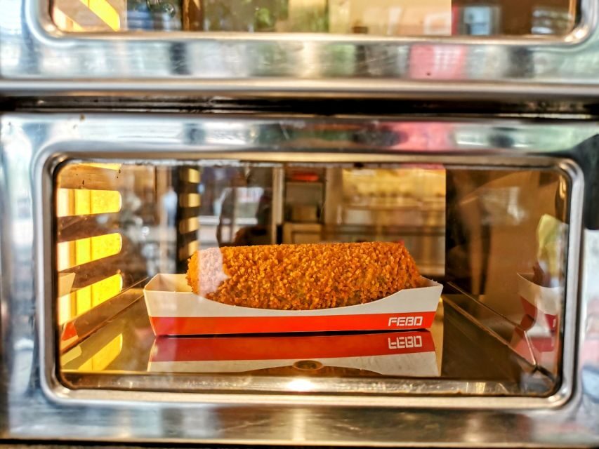 Amsterdam: Self-Guided Food Tour in De Pijp Neighbourhood - Practical tips that make De Pijp walking easier
