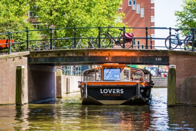 Amsterdam: Semi-Open Canal Boat Cruise - Audio guide in 19 languages: the smartest way to use it
