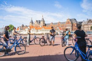 Amsterdam Small-Group Bike Tour With Optional Canal Cruise - Price Value: What $30.25 Buys You in 2.5 Hours