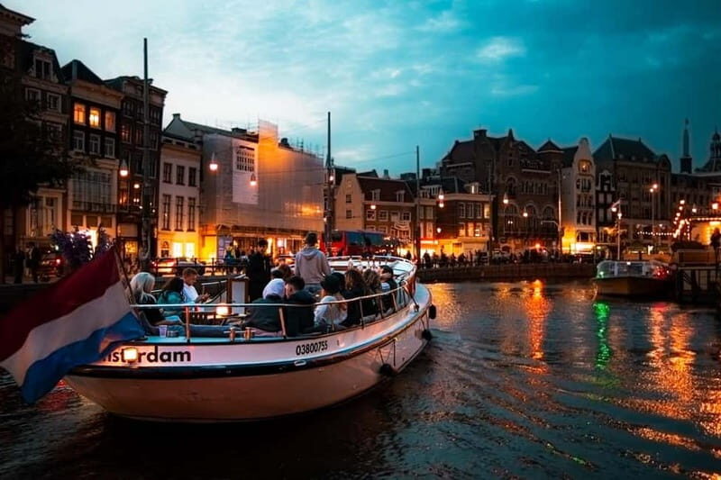 Amsterdam: The Bulldog Boat Smoke and Booze Cruise - Weather reality on a half-open boat (and how to stay comfortable)
